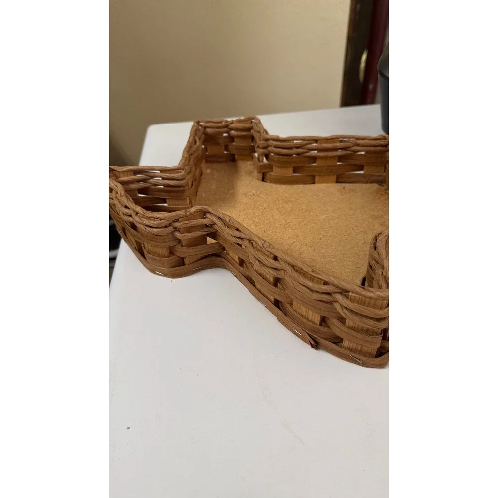 Vintage Texas Shaped Wicker Basket Cork‎ Bottom Vine Tique home decor